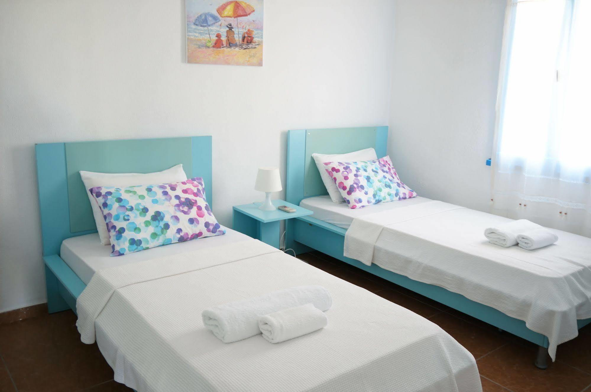 Esmana Hotel Bitez Buitenkant foto